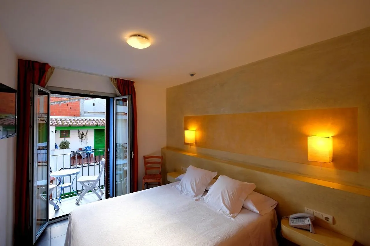 ***  Hotel Carmen Roses Spanien
